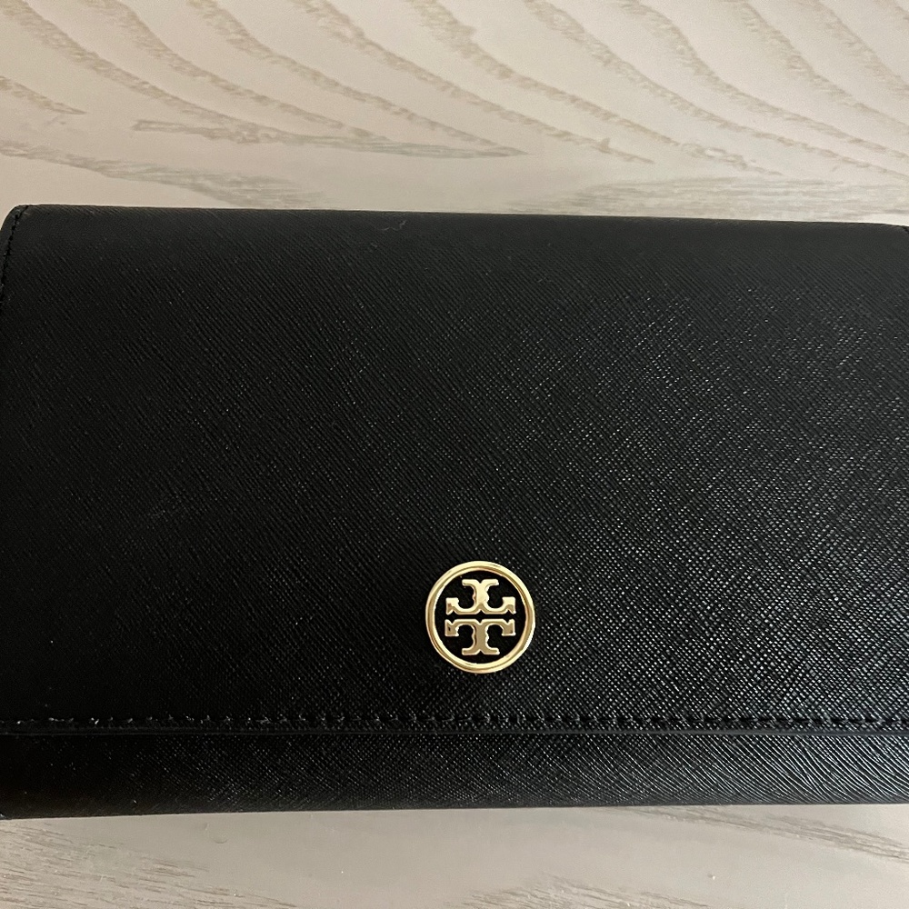 Tory Burch Emerson Chain Wallet Leather